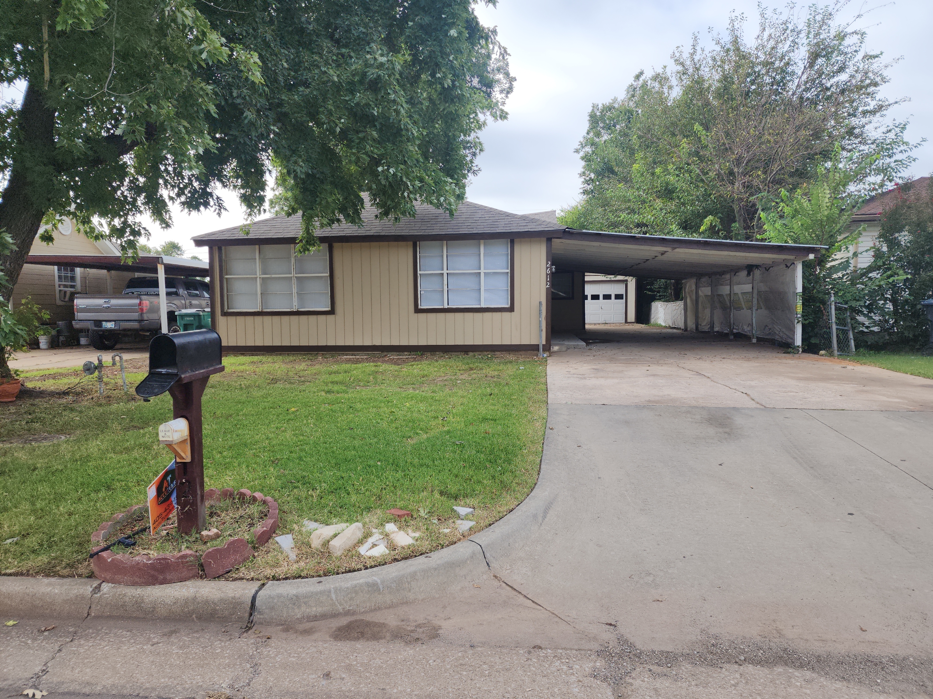 Property main image